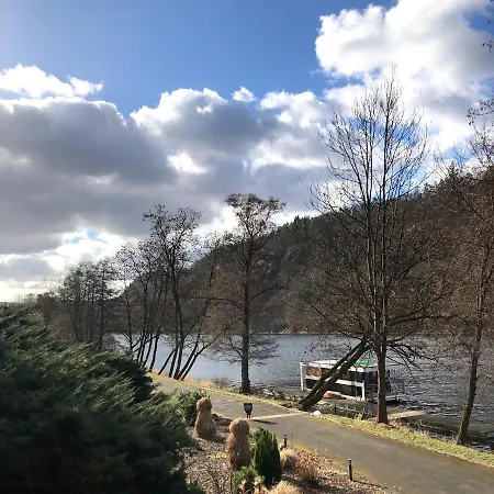 Hausbot Na Vltave 보트호텔 Hradišťko