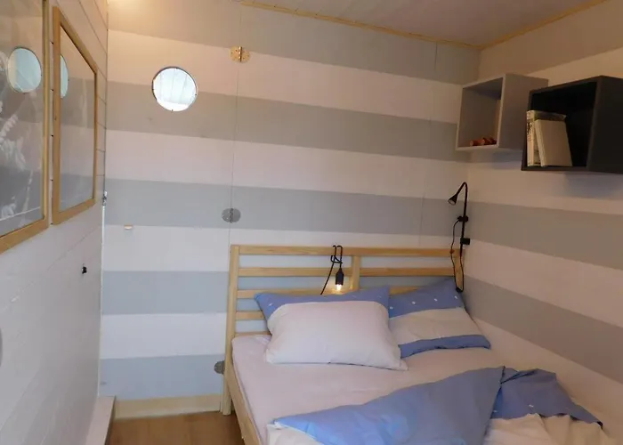 Botel Hausbót Na Vltavě